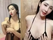 曾經風靡網路的娜依靈兒回來了這身材大咪咪也太勁爆了